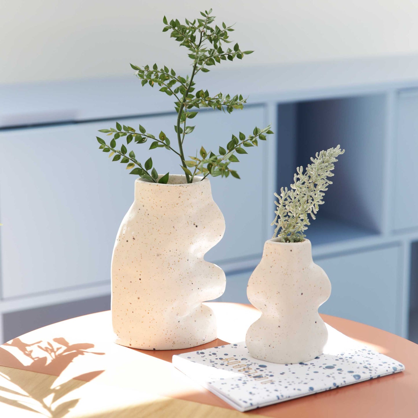 Fluxo Ceramic Vase - Small White