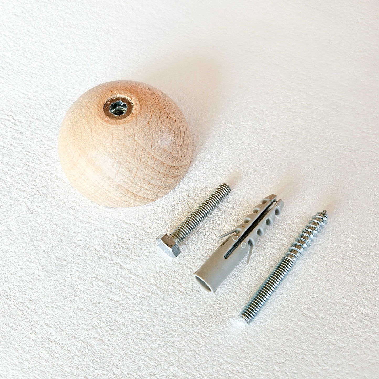 Runder Wandgarderobenhaken/-knauf aus Buchenholz