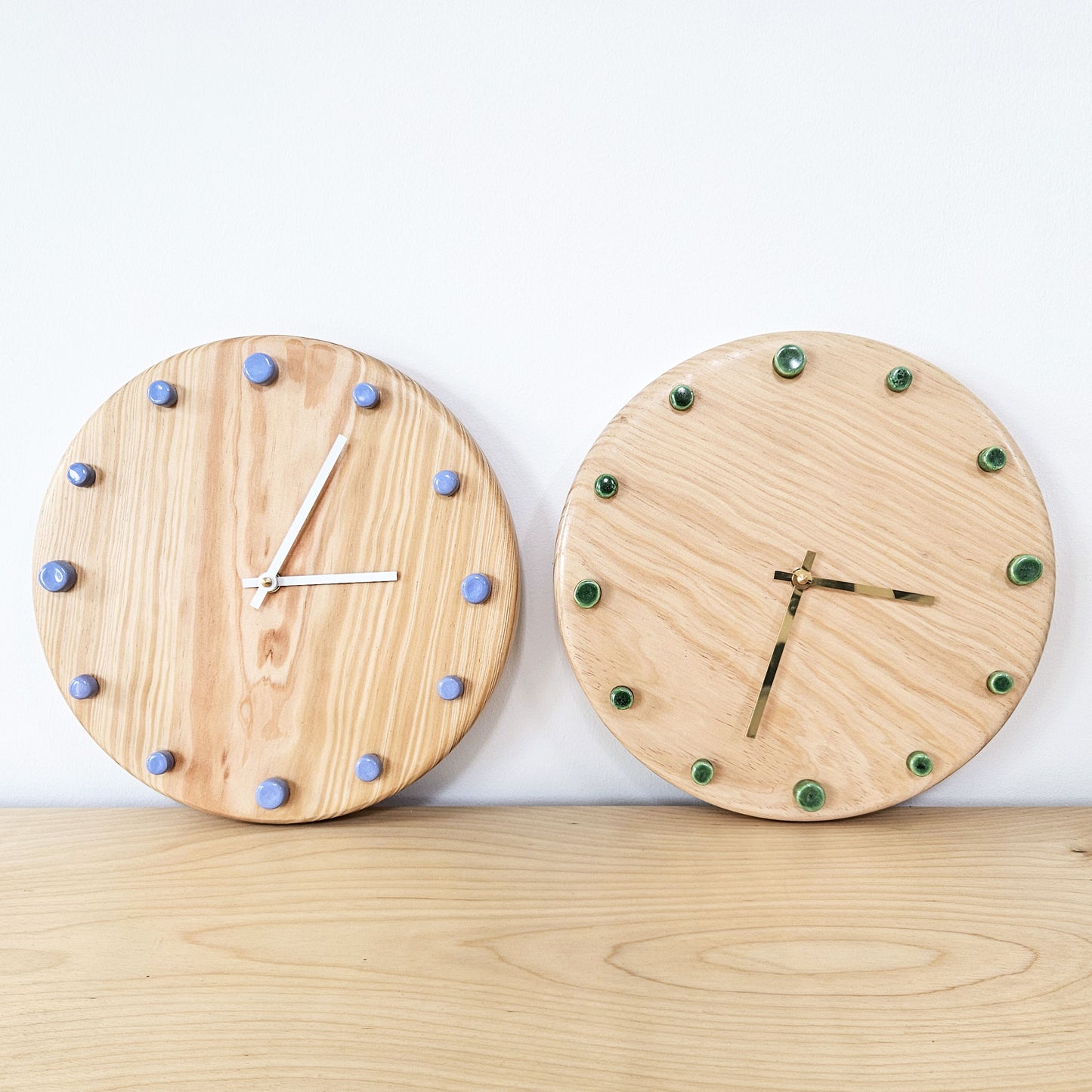 Minimalist Wooden Wall Clock with Handcrafted Ceramics | ⌀29cm - Light Blue