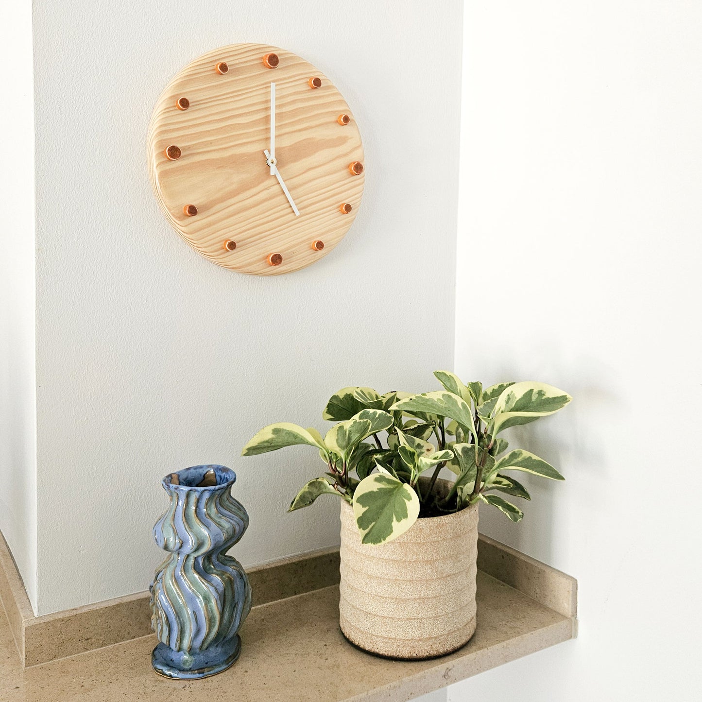Minimalist Wooden Wall Clock with Handcrafted Ceramics | ⌀29cm - Orange