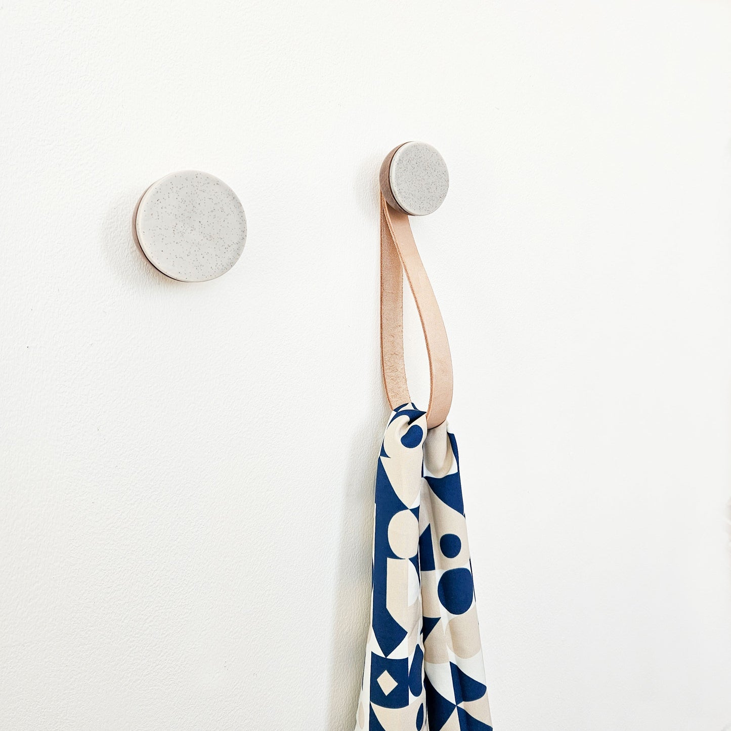 Round Walnut Wood & Ceramic Wall Mounted Coat Hook / Hanger with Leather Strap - Speckled Grey