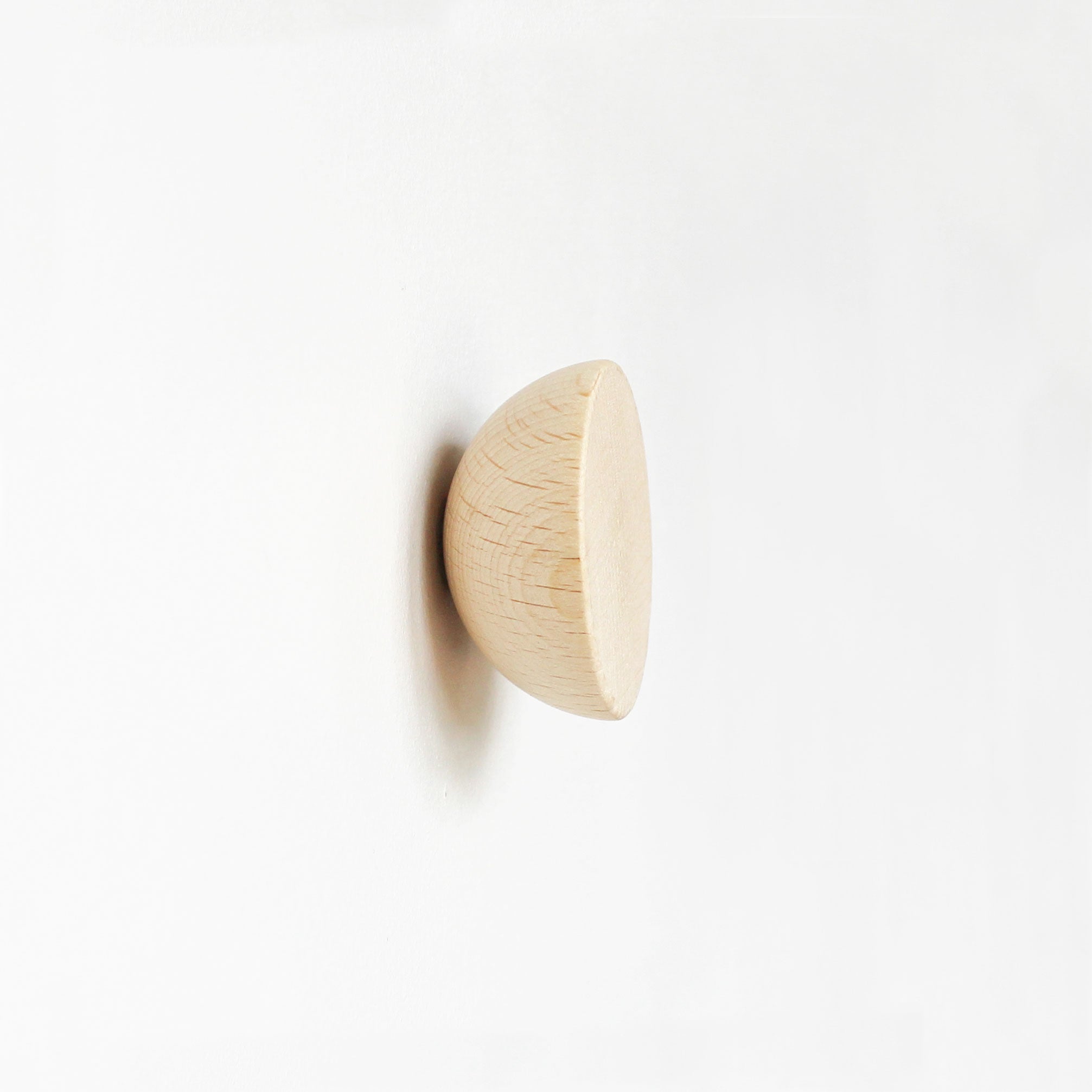 Round Beech Wood & Brass Wall Mounted Coat Hook / Knob – 5mm Paper