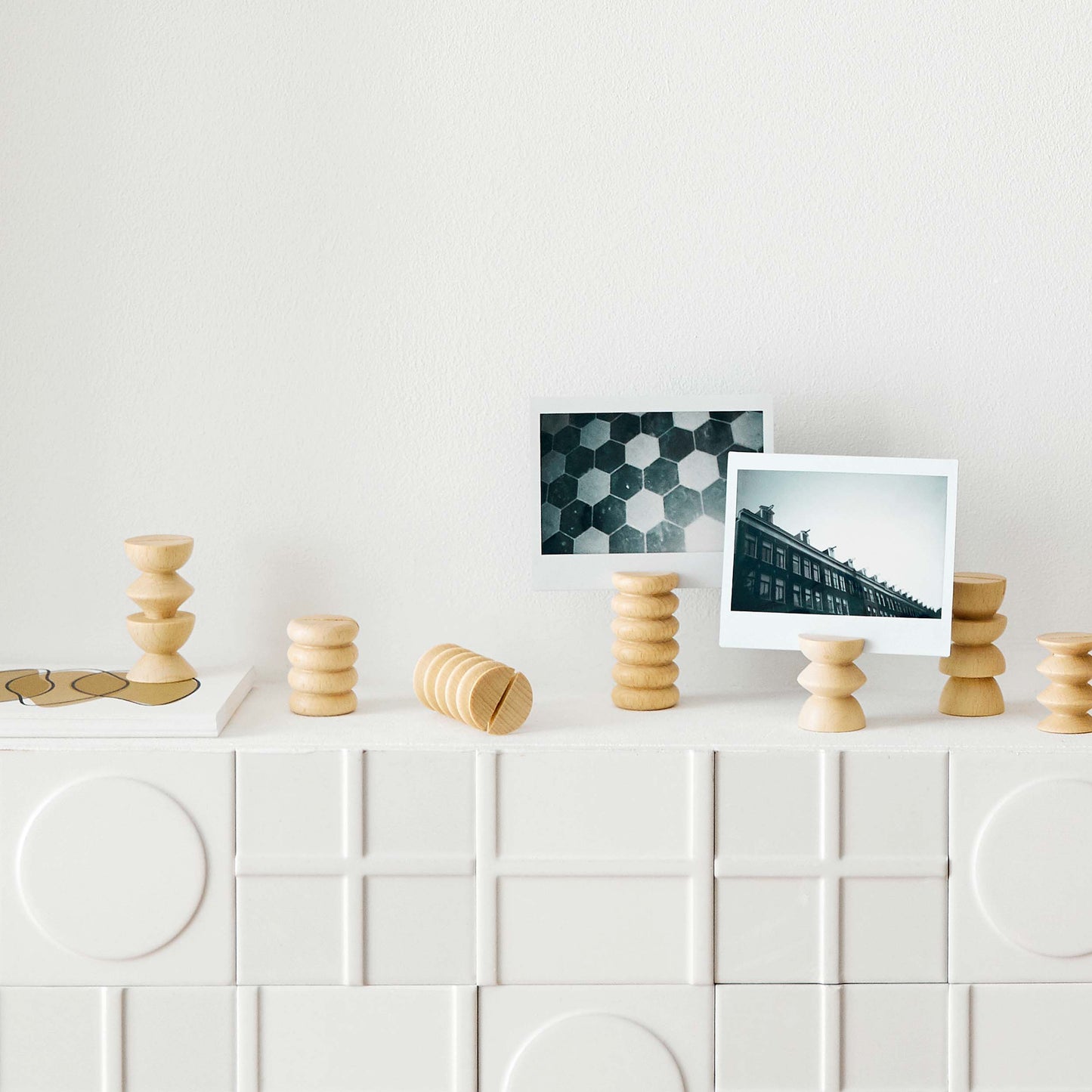 Totem Wooden Picture / Postcard Stand - Set of 5 Tall